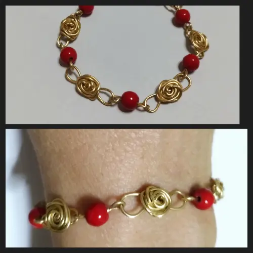 Manilla de rositas y pasta turquesa roja. p94N — imagen 1