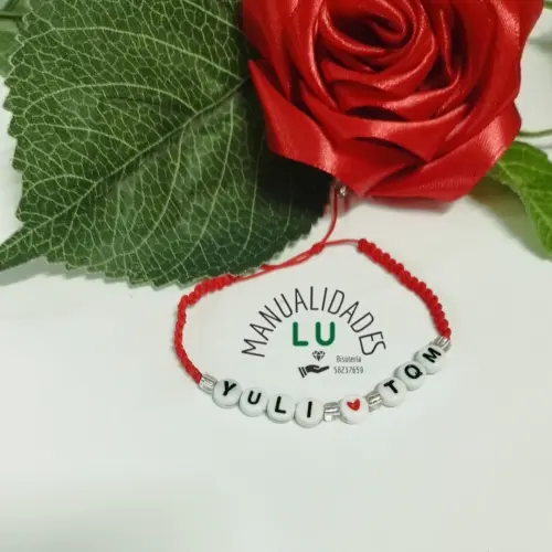 Pulsera macrame tejida con letras — imagen 5