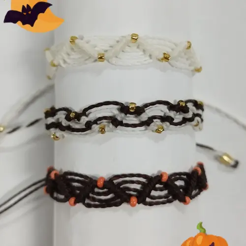 Pulsera macramé tejida en forma de telaraña. p36B — imagen 1