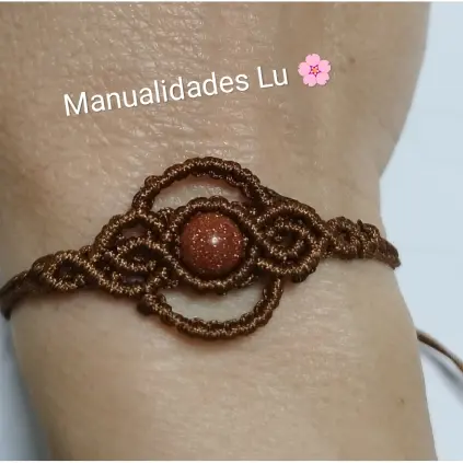 Pulsera macramé tejida en forma de reloj. p31N — imagen 2