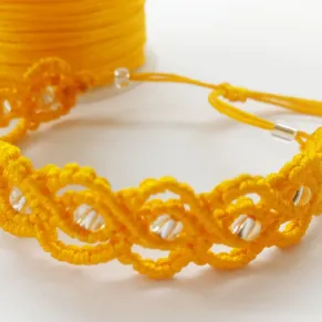 Pulsera macramé tejida cereza. p8N — imagen 1