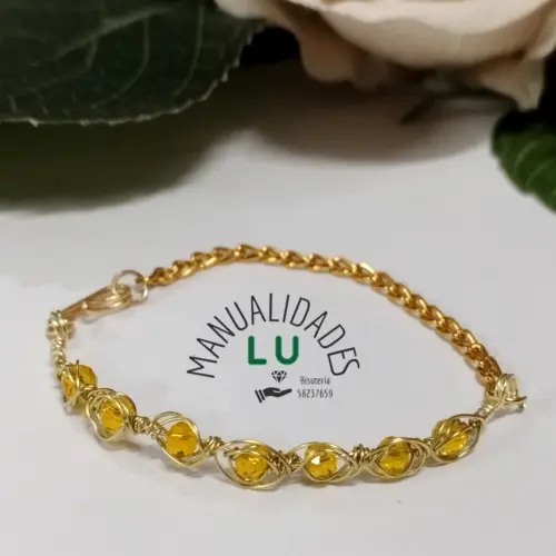 Pulsera de alambre en espiga y cristales. #69A — imagen 2