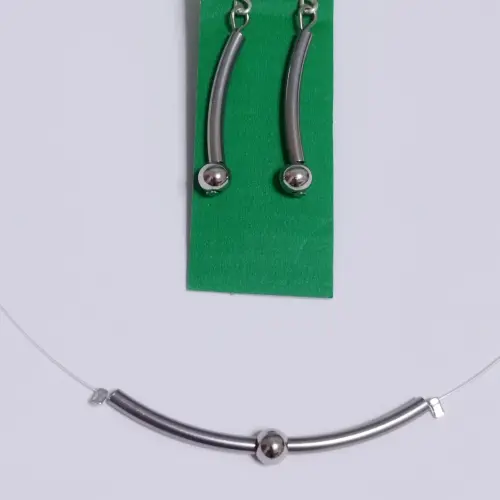 Collar fantasma de cilindro y balín de acero inoxidable. — imagen 3