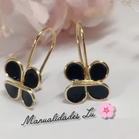 Par de aretes mariposa rellena. #81A — imagen 3