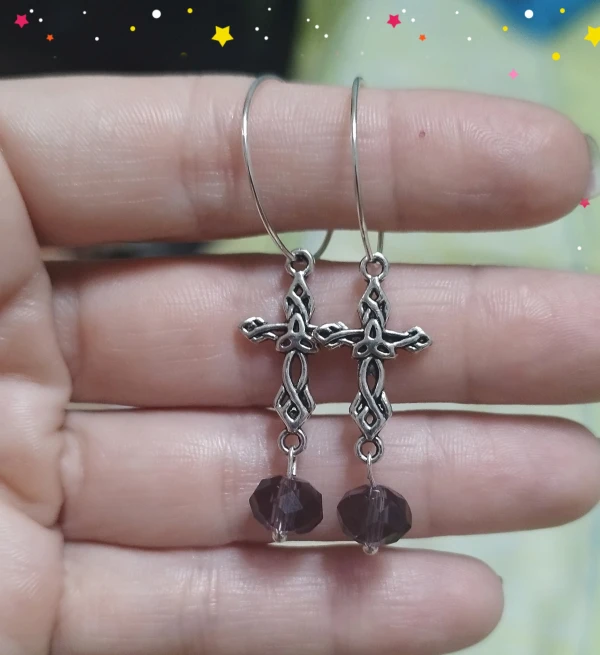Aretes cruz con cristales. p49N's foto | Manualidades Lu 🌸 |  BizneCubano