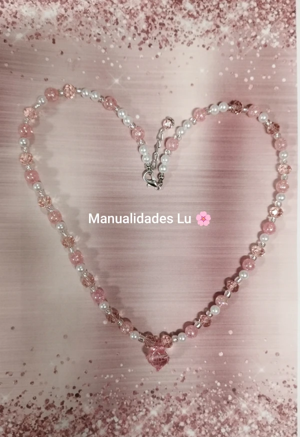 Collar con perlas y cristales rosados's foto | Manualidades Lu 🌸 |  BizneCubano