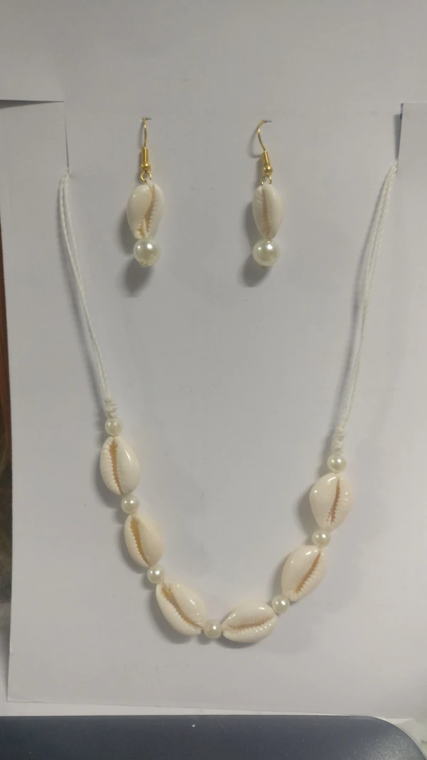 Juego de collar y arete de caracol's foto | Manualidades Lu 🌸 |  BizneCubano