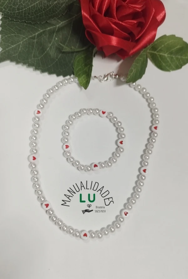Juego de collar y pulso de perlas con corazones's foto | Manualidades Lu 🌸 |  BizneCubano