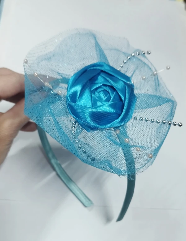Cintillo con flor botón.'s foto | Manualidades Lu 🌸 |  BizneCubano