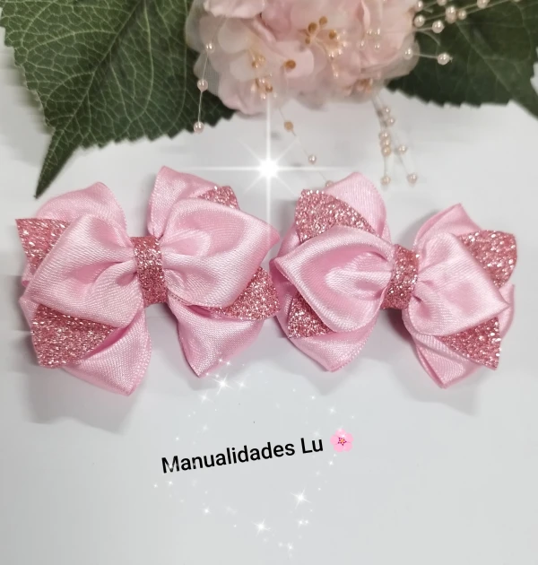 Par de lazos  con foami. #15A's foto | Manualidades Lu 🌸 |  BizneCubano
