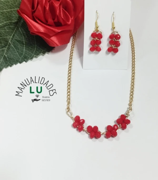 Juego de cadena y aretes en rama. #67A's foto | Manualidades Lu 🌸 |  BizneCubano