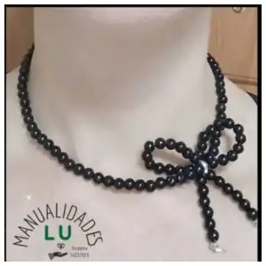 Collar de perlas con lazo coquette. p59N miniatura 2