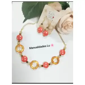 Juego de collar y aretes miniatura 3