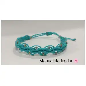 Pulsera macramé tejida en forma sinuosa. p34B miniatura 2