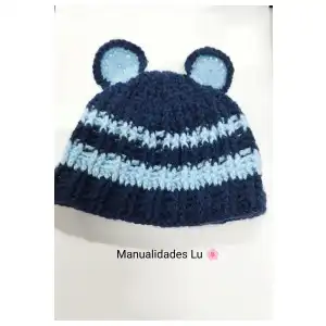 Gorros para bebé  tejidos a crochet miniatura 1