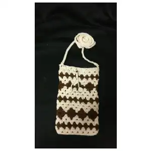 Portacelular tejido a crochet miniatura 6
