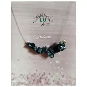 Collar invisible de chips semipreciosas. (#104A) miniatura 3